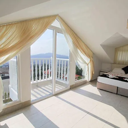 Solite Villa, Oezel Havuzlu, *