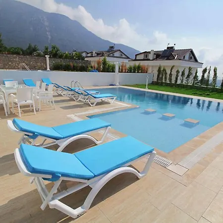 ヴィラ Solite Villa, Oezel Havuzlu, *