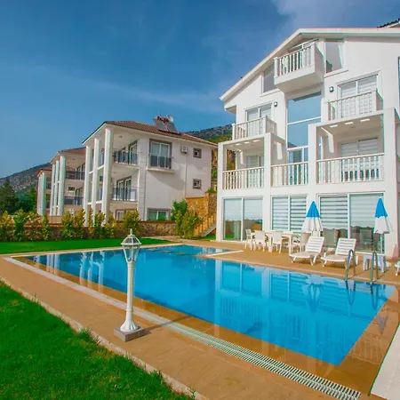 Solite Villa, Oezel Havuzlu, * フェティエ