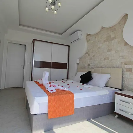Solite Villa, Oezel Havuzlu,
