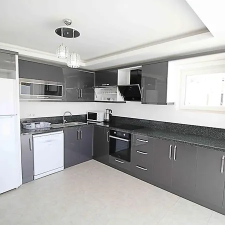 Solite Villa, Oezel Havuzlu,