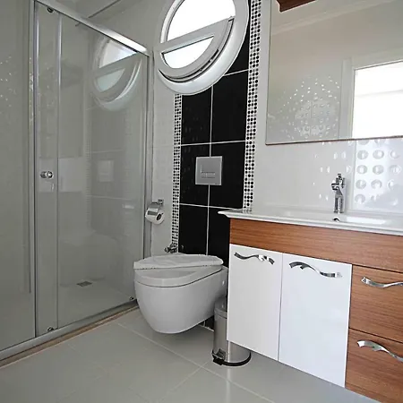 Solite Villa, Oezel Havuzlu,